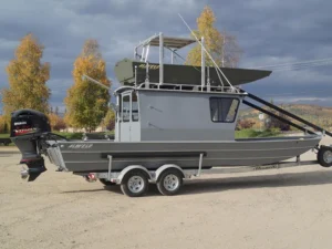 Read more about the article Yukon Moose Hunting Boat